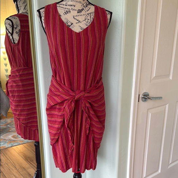 DREW Red/Pink Sleeveless V-Neck Sundress - Picture 6 of 9